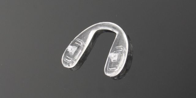 Optical accessories - Nose Pads - Silicone Screw-In Saddle Bridge Pads