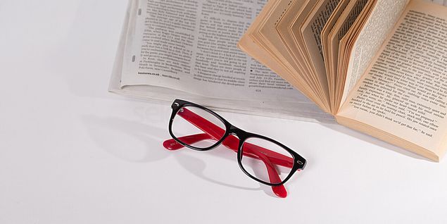 SelectSpecs P2383 - Black and Red